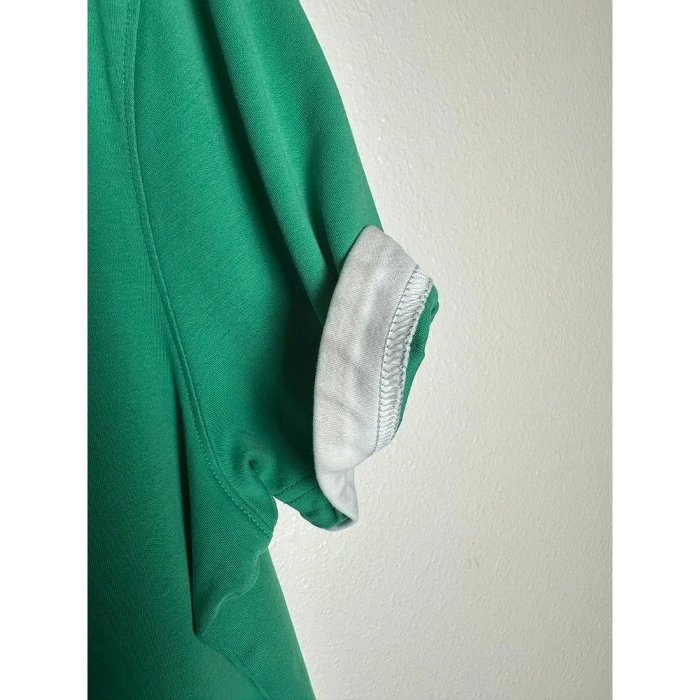 Banana Republic Men's Green Polo Shirt Preppy Casual Short Sleeve Size L